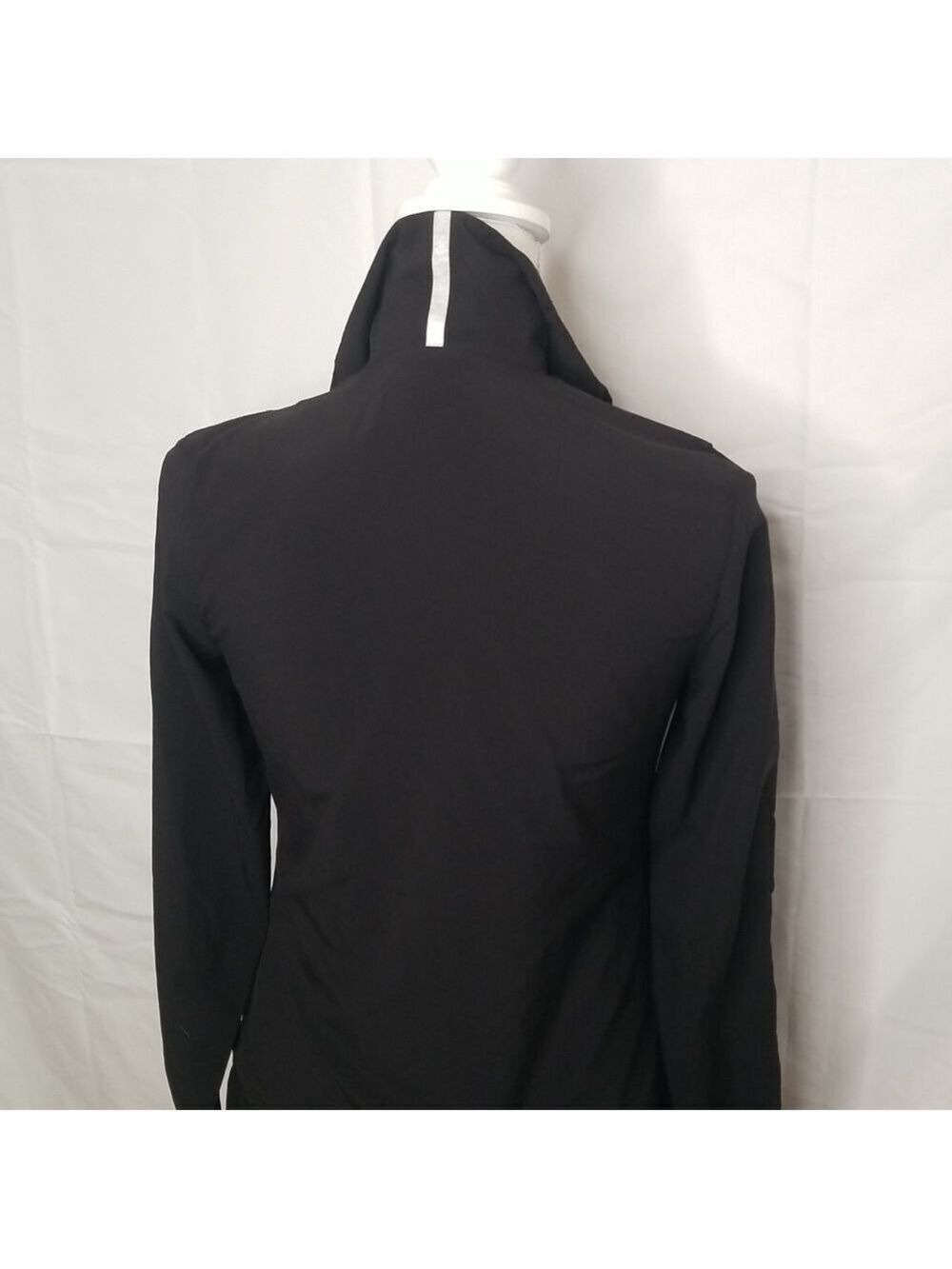 fila track jacket gray black womens size S ruched zip up front thumb holes - Picture 2 of 12